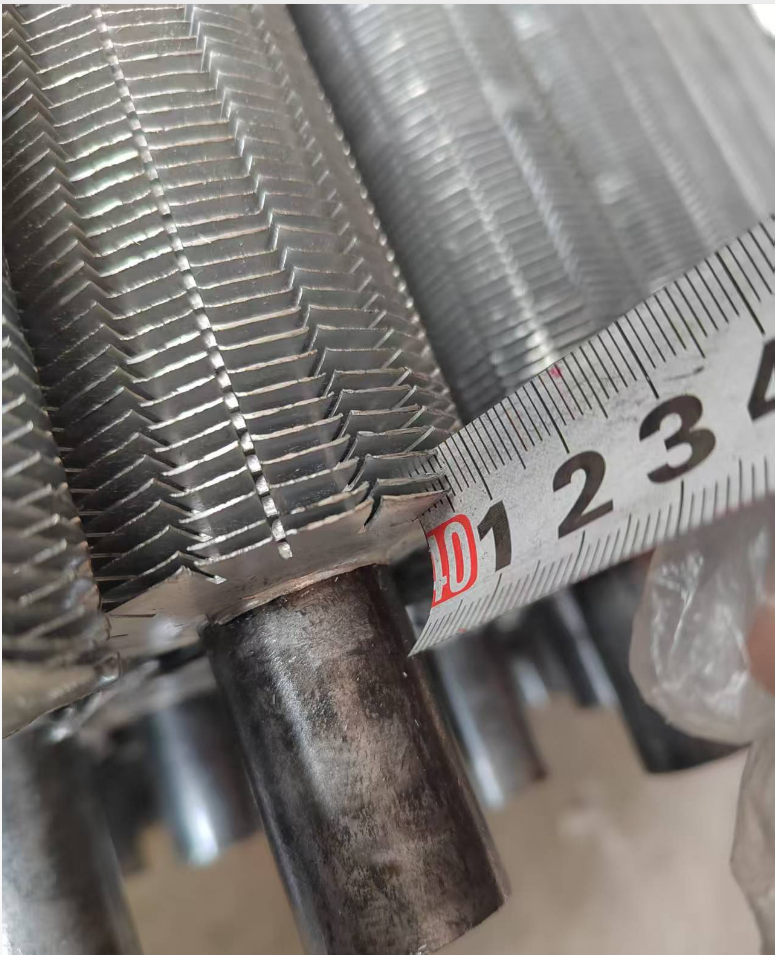 Últimos blogs da empresa sobre Manual meticuloso, entrega pontual. Três contentores de tubos dentados enviados para um cliente europeu de longa duração.