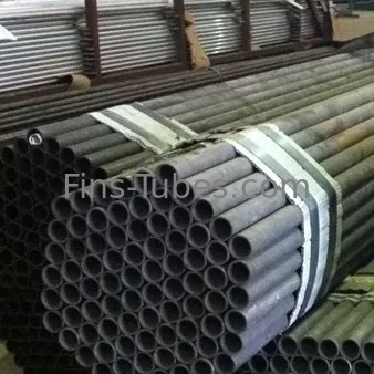 comprar Tubo de aleta do aço carbono do RUÍDO 17175 da temperatura elevado 15Mo3 de DELLOK sem emenda online manufacture