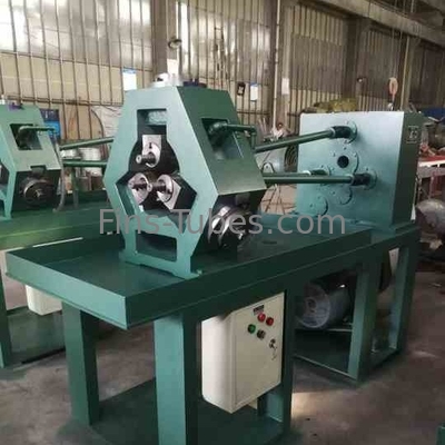 Máquina Dellok para fabricação de tubos de cobre extrudidos